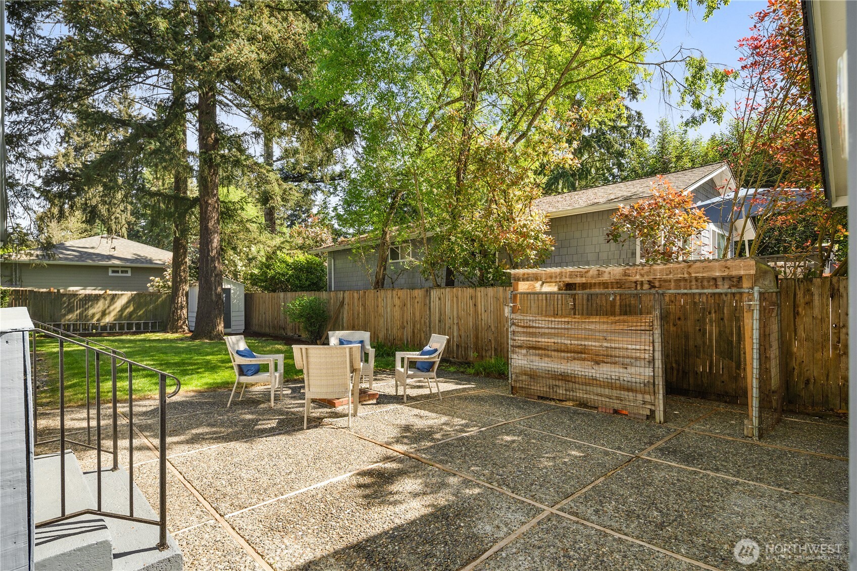 13718 27th Ave NE Seattle WA 98125