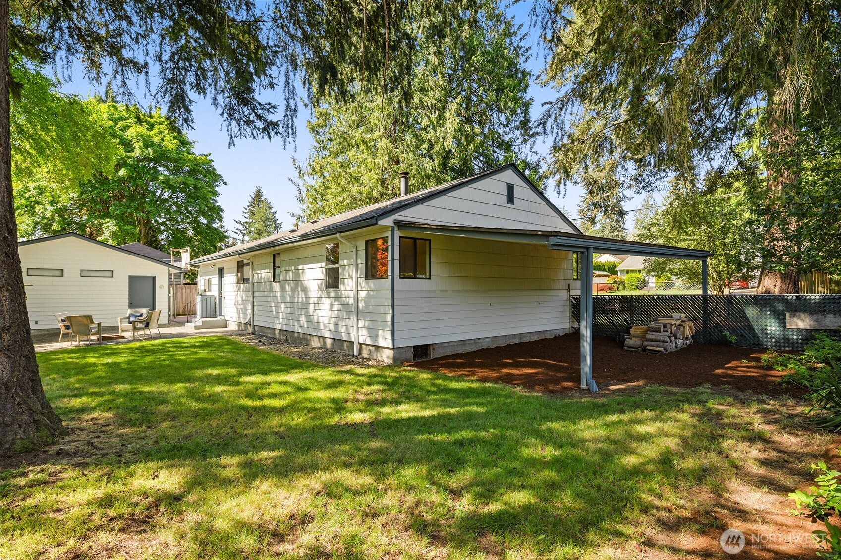 13718 27th Ave NE Seattle WA 98125
