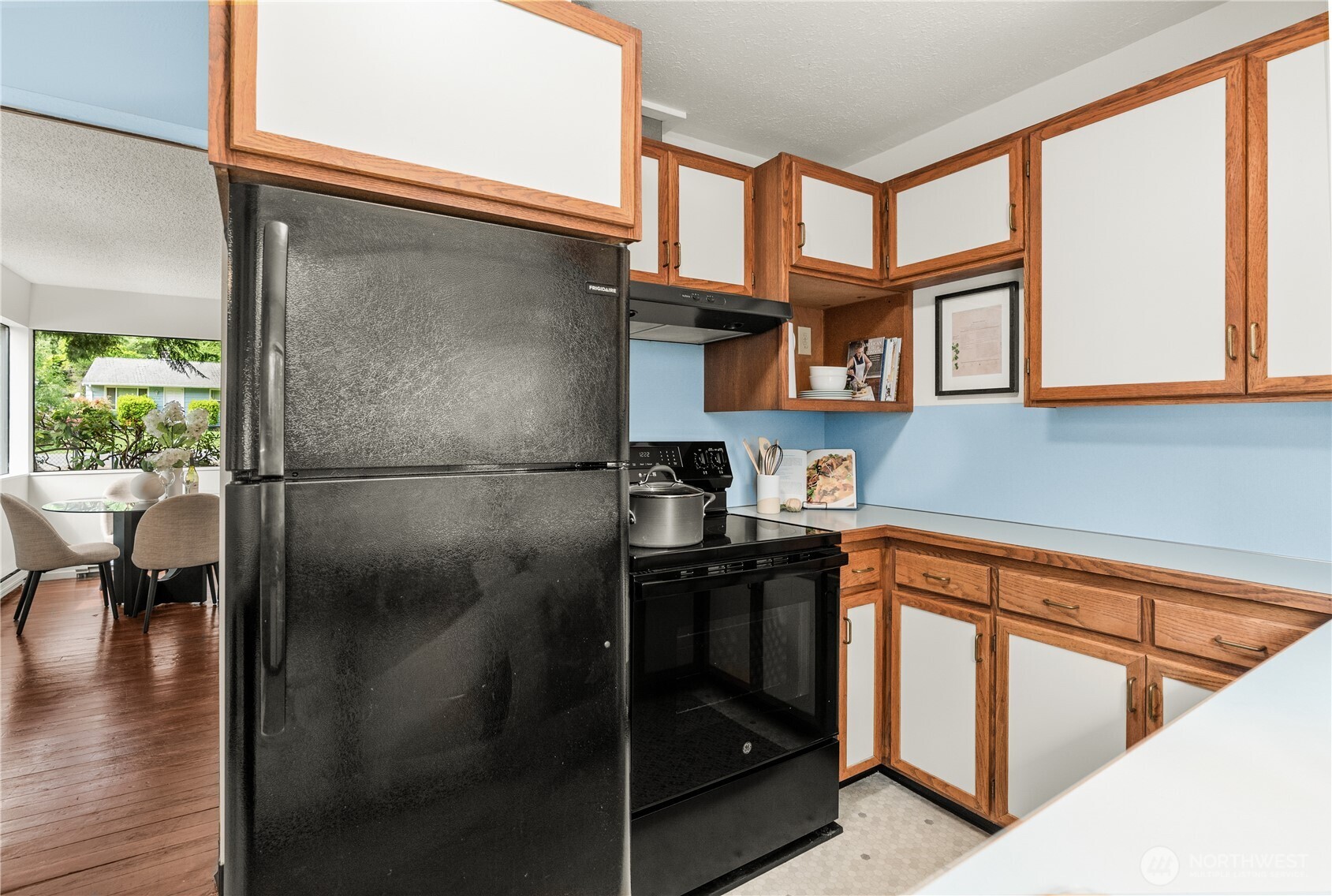 13718 27th Ave NE Seattle WA 98125