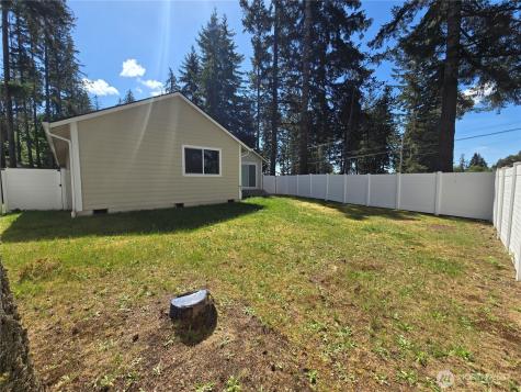 21 E Tall Timber Lane Shelton WA 98584
