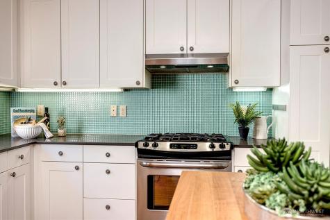 832 NW 63rd Street Seattle WA 98107