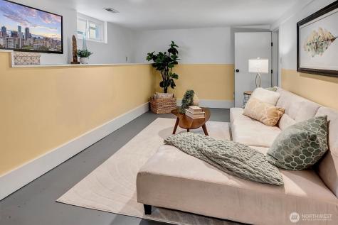 832 NW 63rd Street Seattle WA 98107
