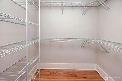 832 NW 63rd Street Seattle WA 98107