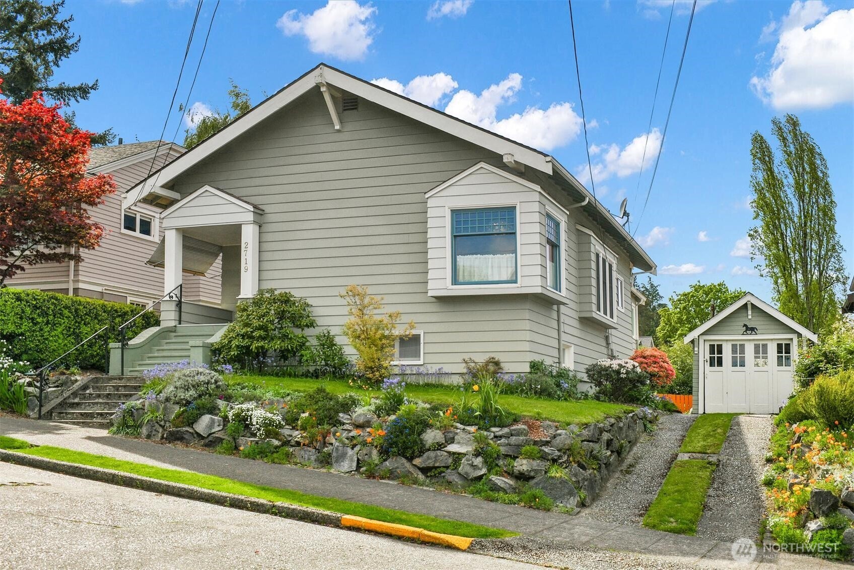 2719 Nob Hill Avenue N Seattle WA 98109