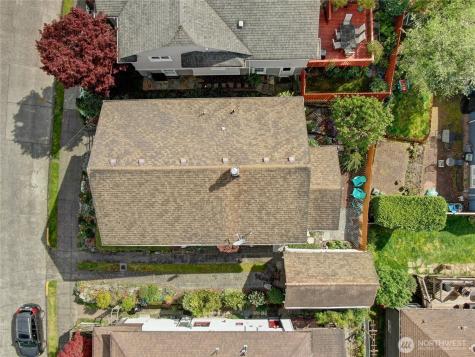 2719 Nob Hill Avenue N Seattle WA 98109