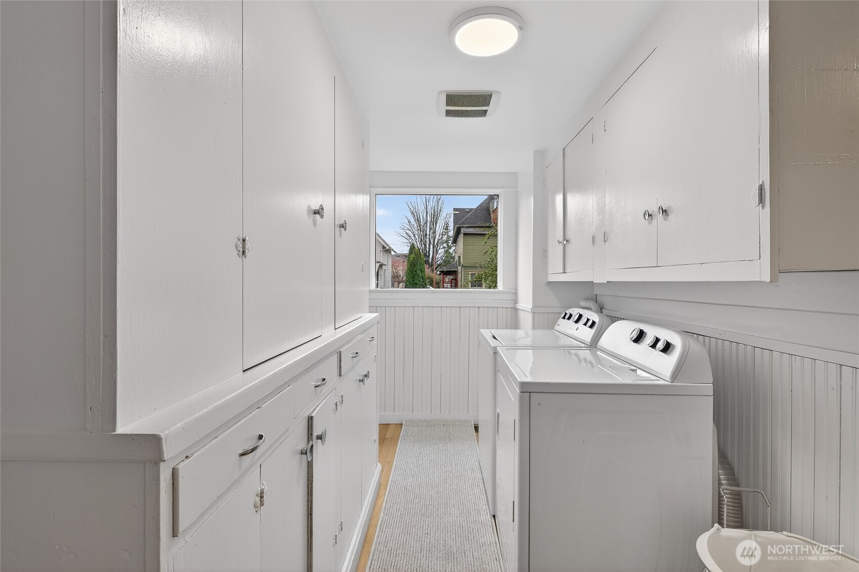1800 J Street Bellingham WA 98225