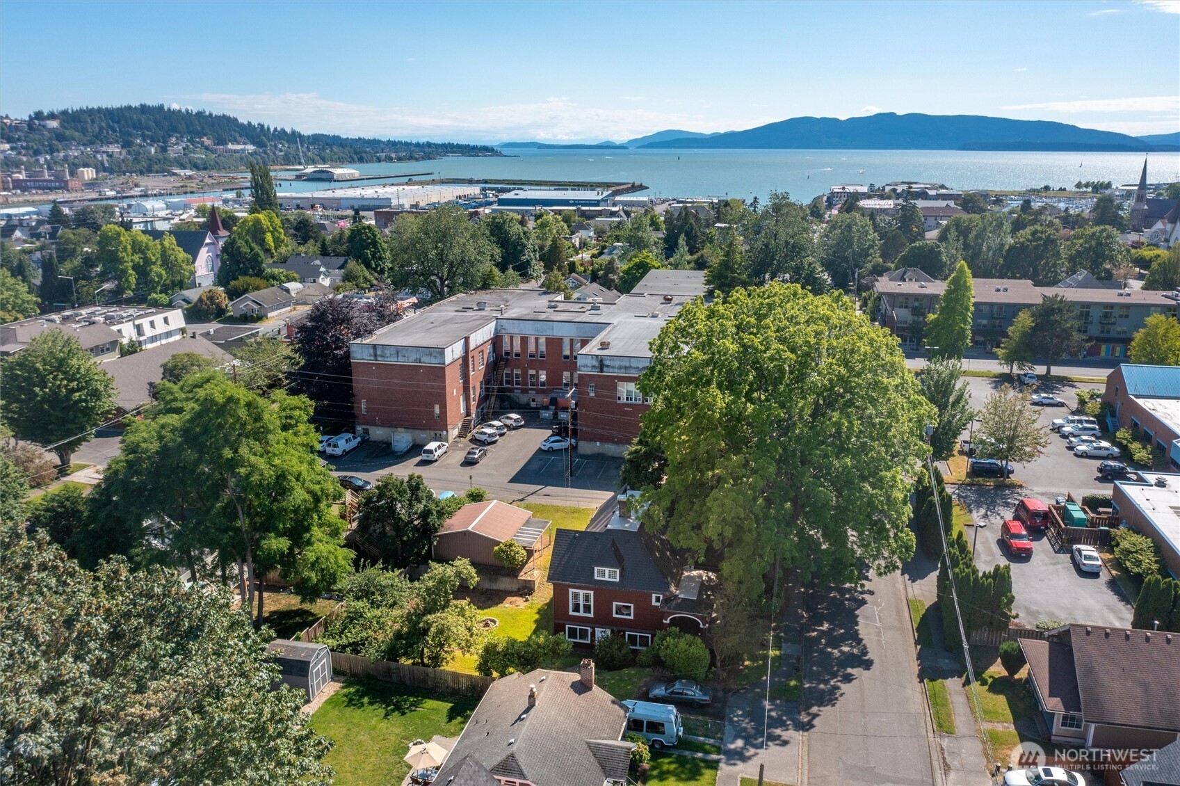 1800 J Street Bellingham WA 98225