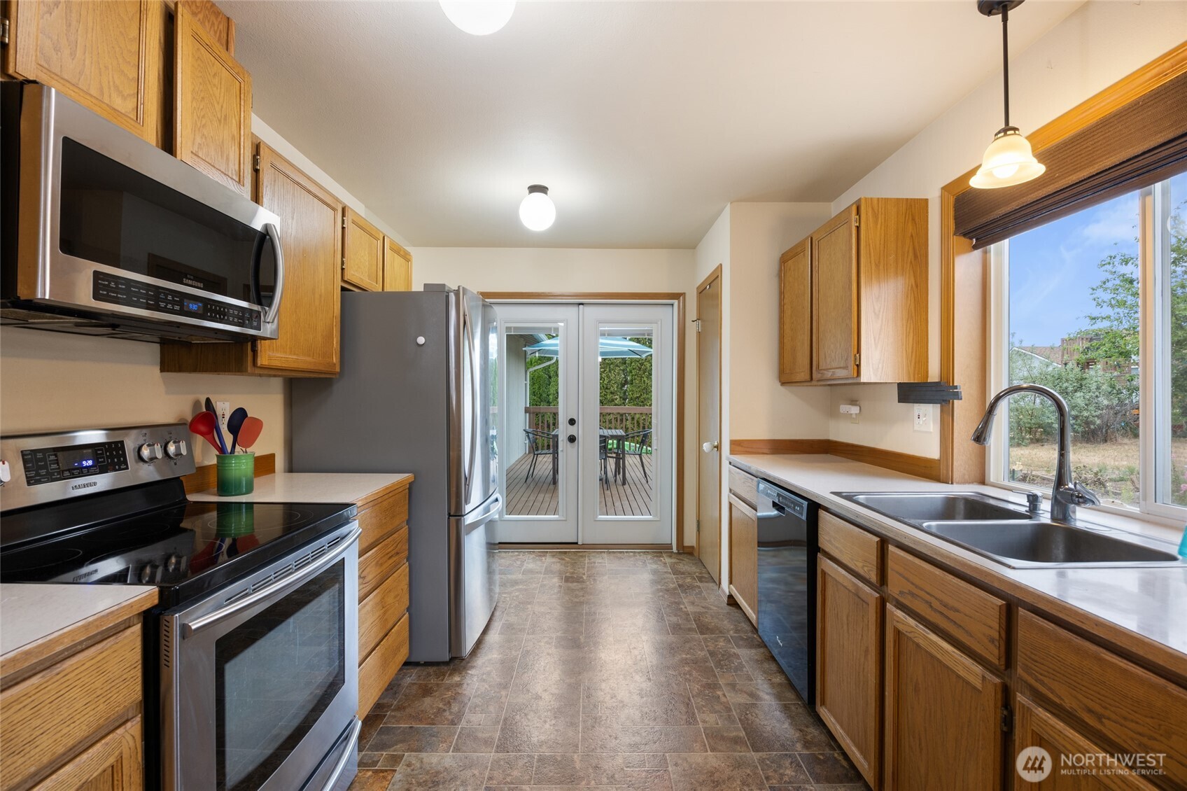 1529 S James Avenue Moses Lake WA 98837