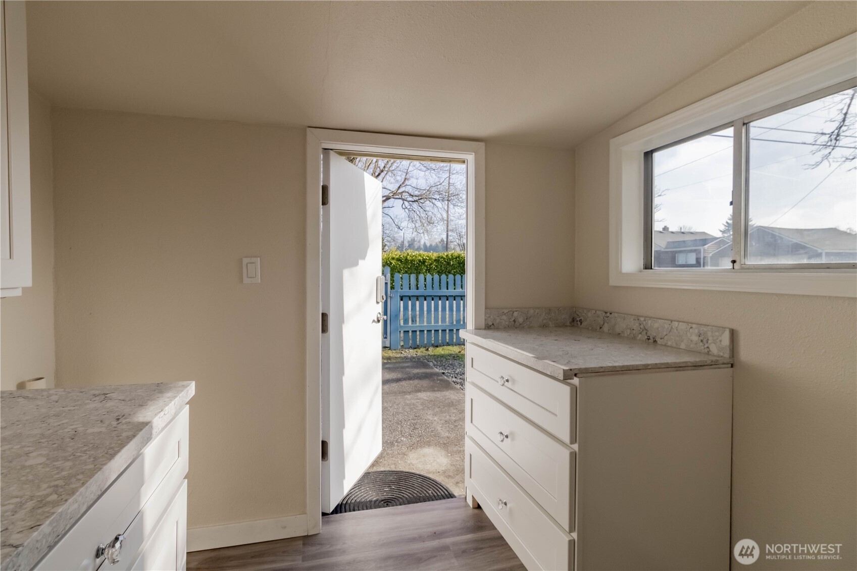 6645 S Oakes Street Tacoma WA 98409