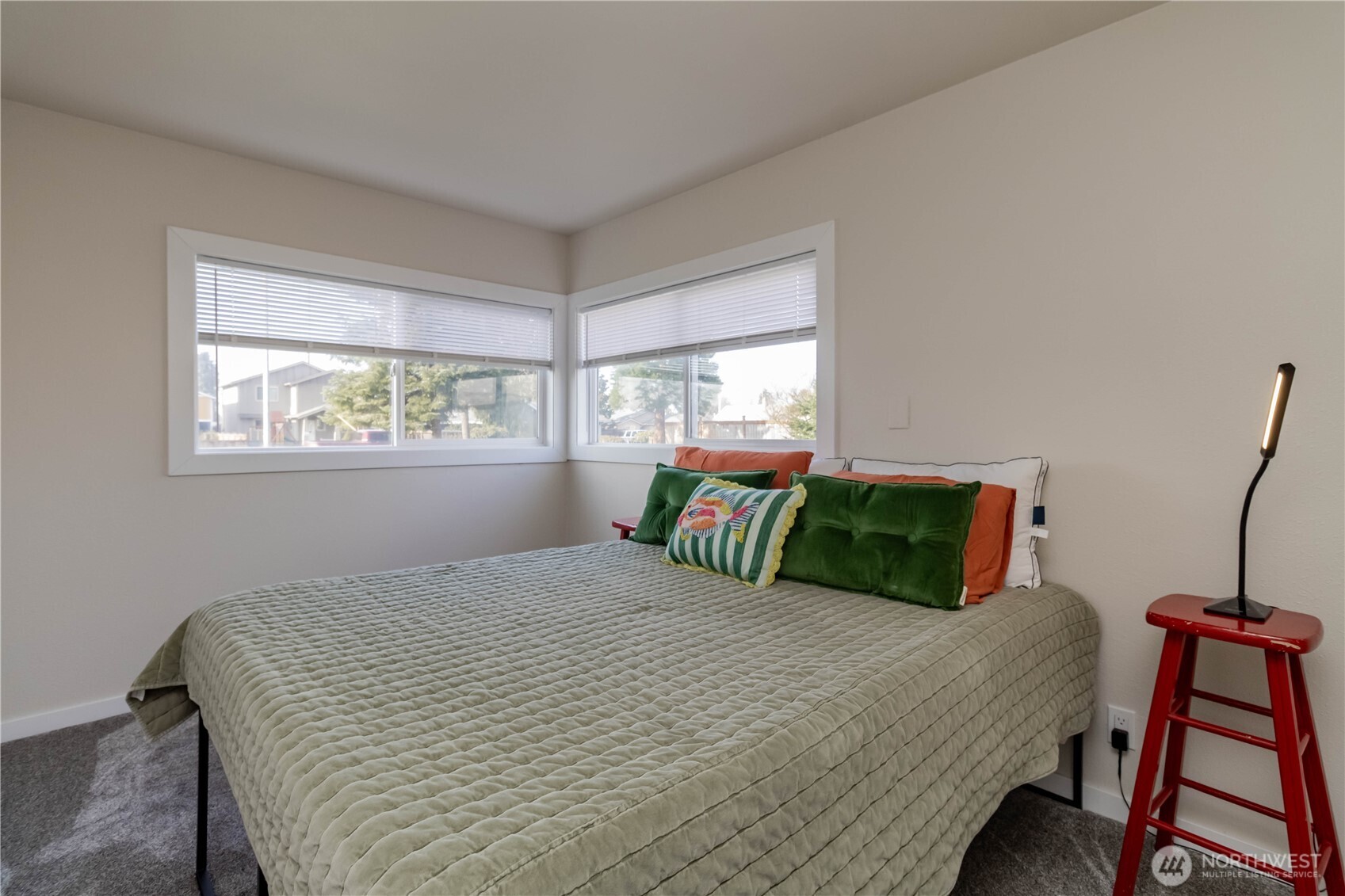 6645 S Oakes Street Tacoma WA 98409