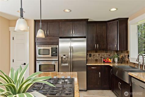 26910 SE 216th Street Maple Valley WA 98038