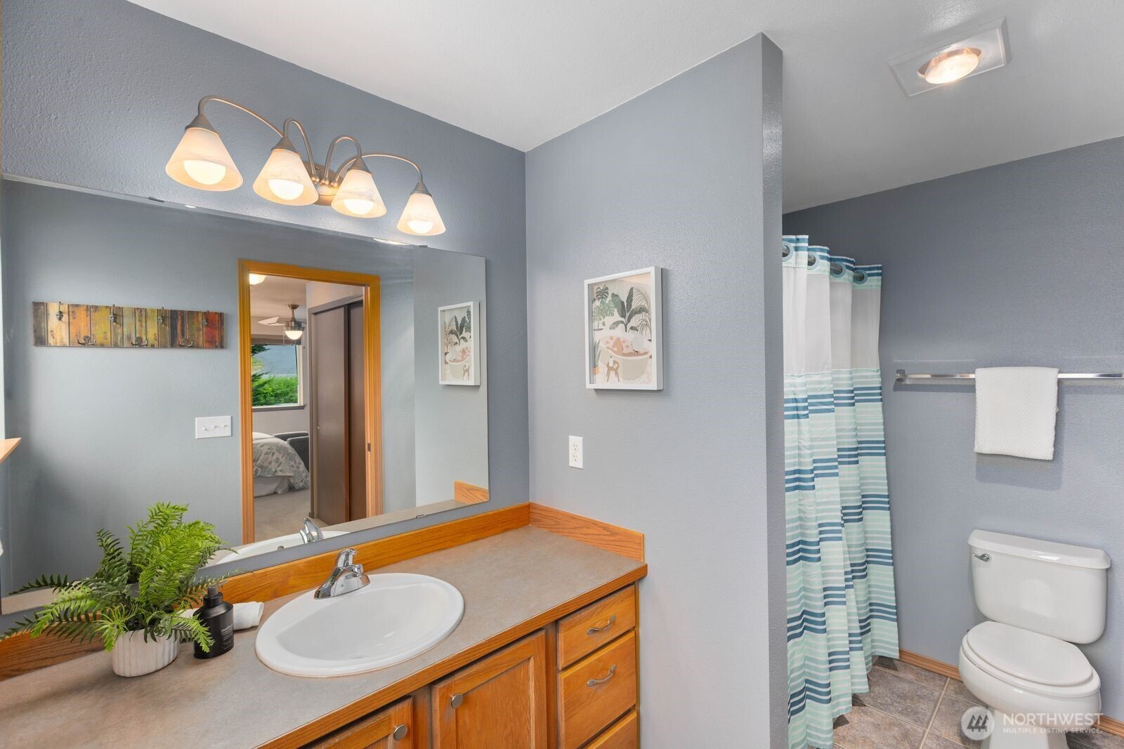 1790 SE Crescent Drive Shelton WA 98584