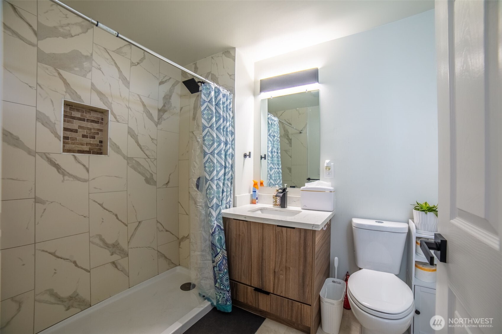 3004 W Marine View Drive Everett WA 98201