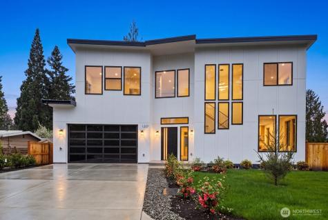 1207 145th Avenue SE Bellevue WA 98007