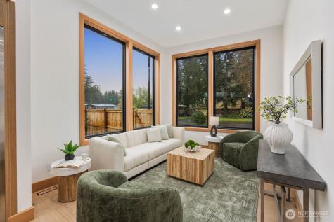 1207 145th Avenue SE Bellevue WA 98007