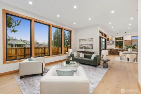 1207 145th Avenue SE Bellevue WA 98007