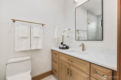 1207 145th Avenue SE Bellevue WA 98007