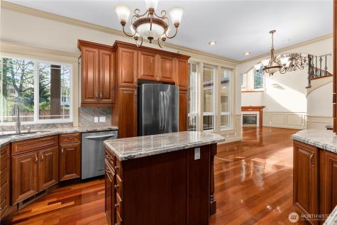 4131 153rd Ave Se, W Bellevue WA 98006