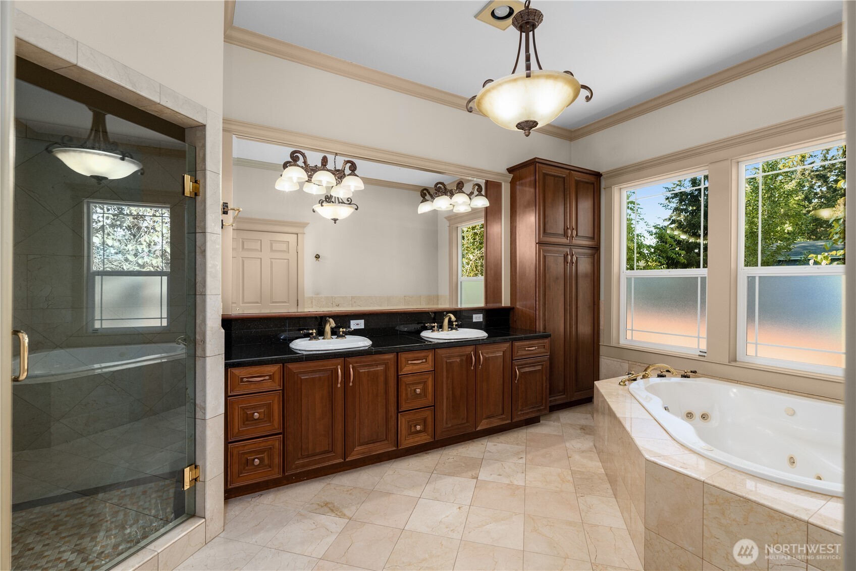 4131 153rd Ave Se, W Bellevue WA 98006