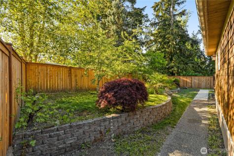 4131 153rd Ave Se, W Bellevue WA 98006