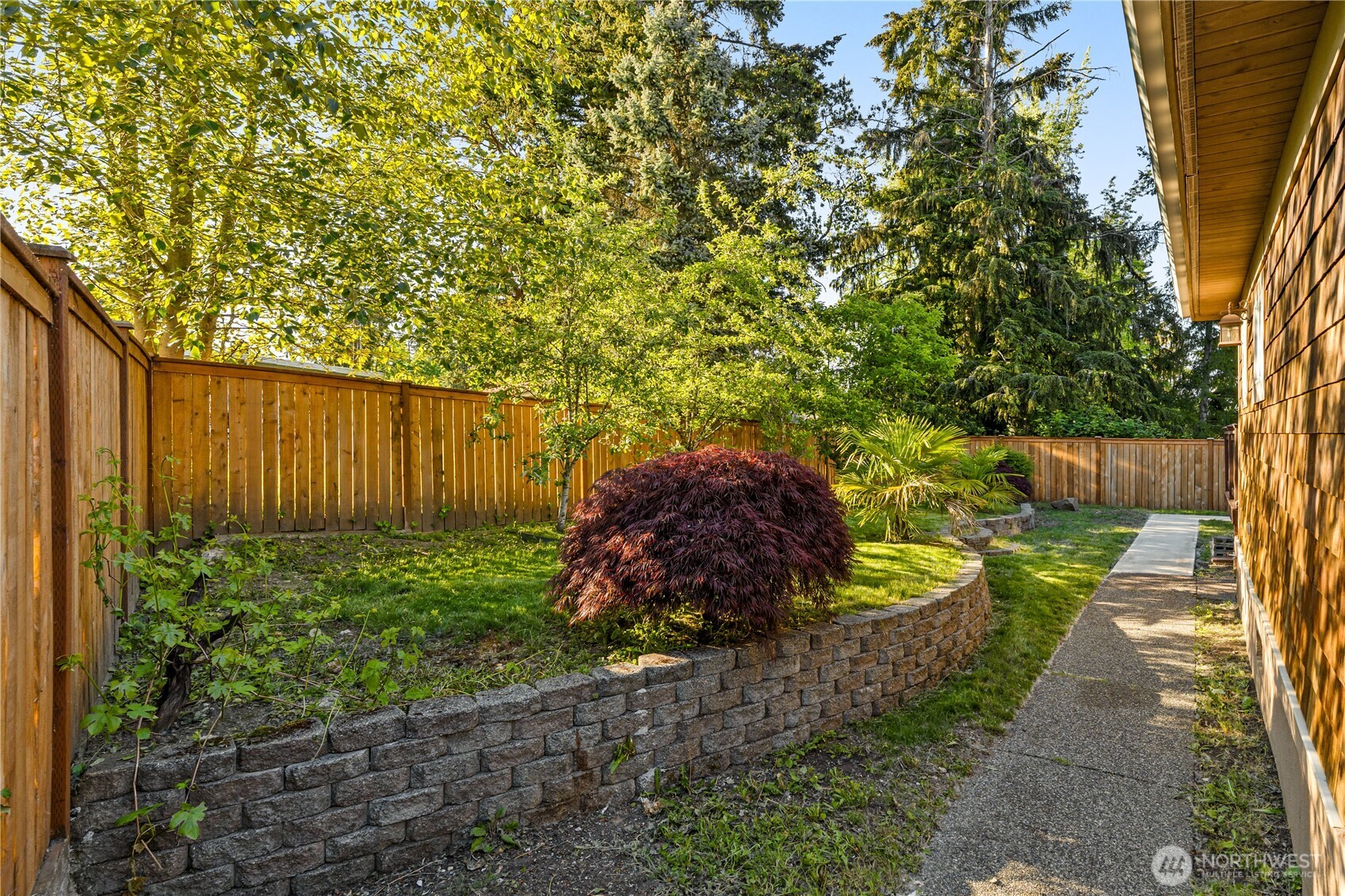 4131 153rd Ave Se, W Bellevue WA 98006