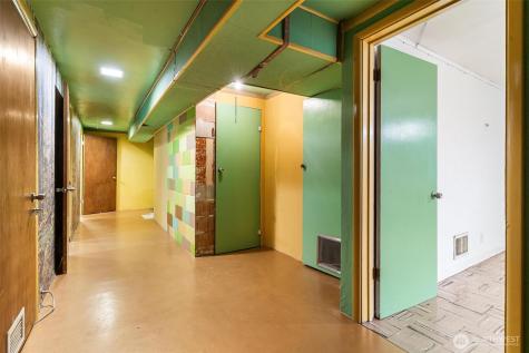 13758 Palatine Avenue N Seattle WA 98133