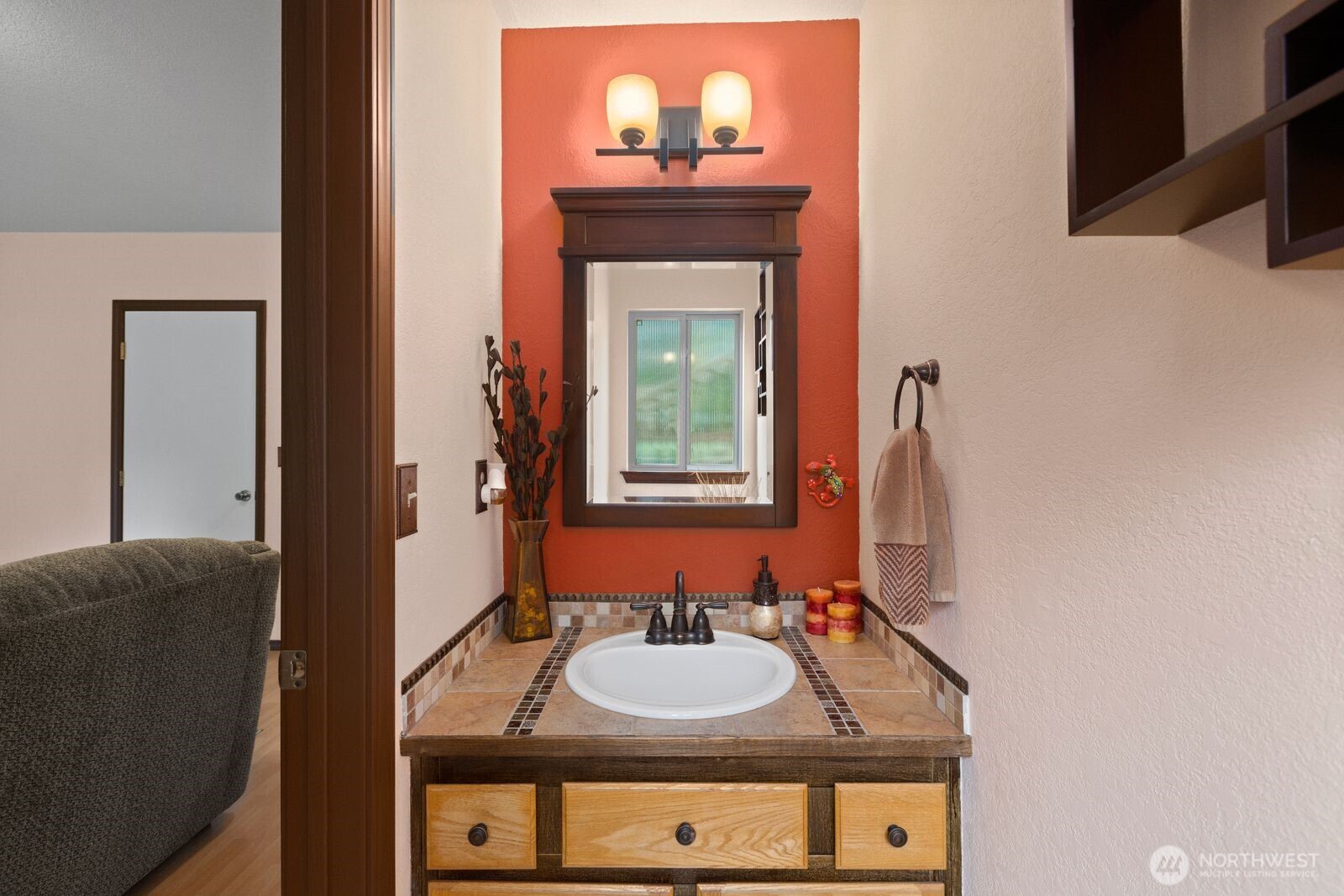 904 214th Place SW Lynnwood WA 98036