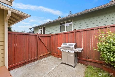 904 214th Place SW Lynnwood WA 98036