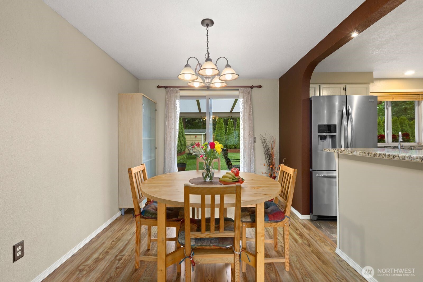 904 214th Place SW Lynnwood WA 98036