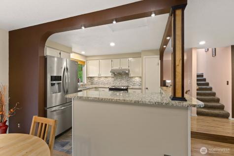 904 214th Place SW Lynnwood WA 98036