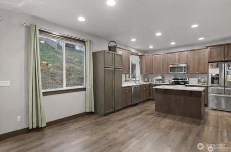 3113 NW Delcon Court East Wenatchee WA 98802