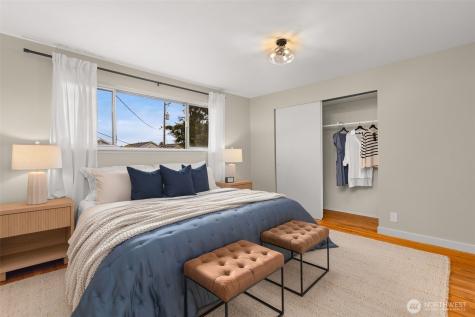 10417 17th Avenue SW Seattle WA 98146