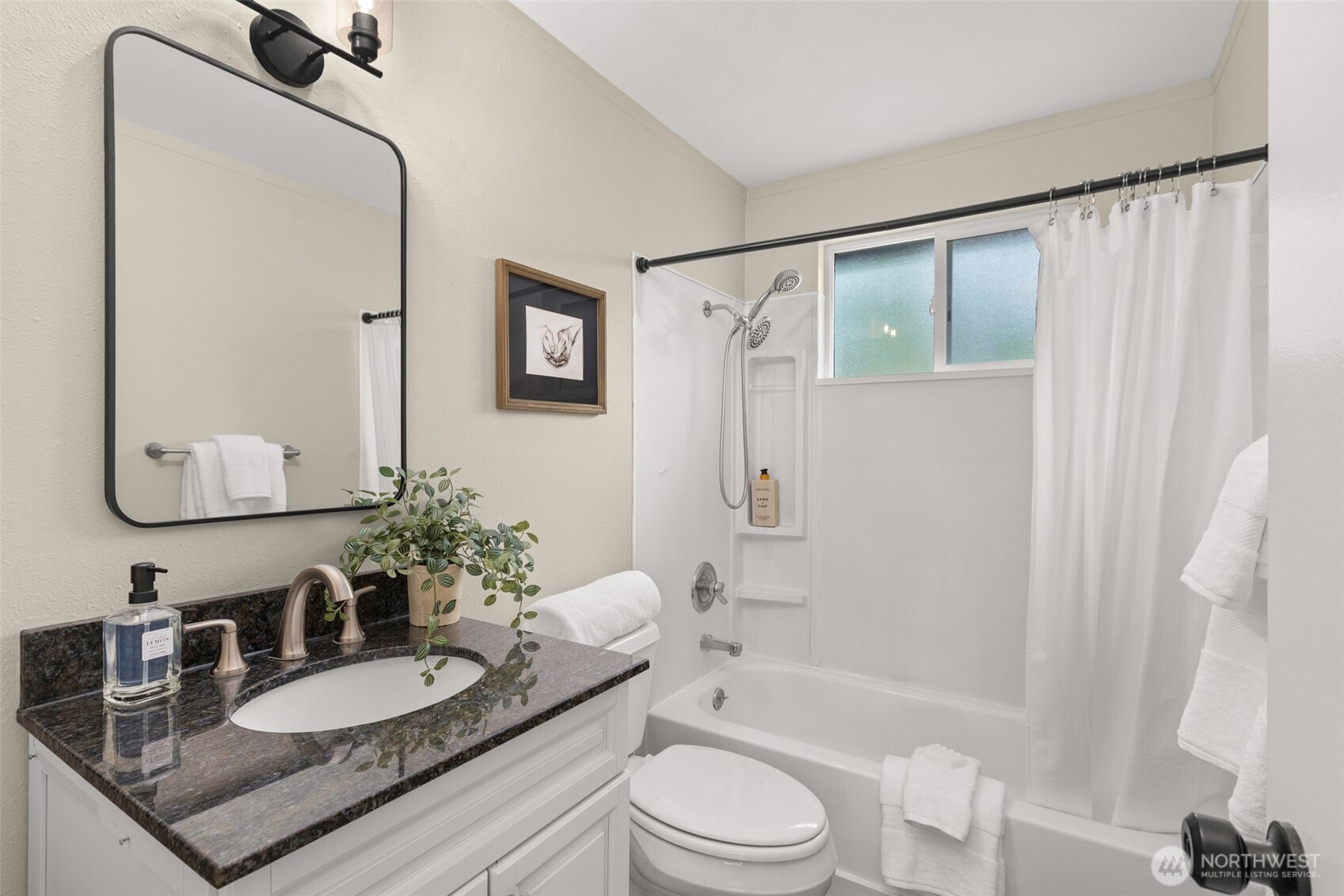 10417 17th Avenue SW Seattle WA 98146