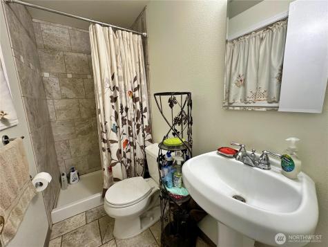 296 Dodge Road Morton WA 98356