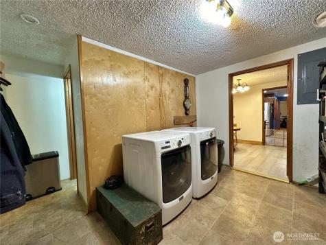 296 Dodge Road Morton WA 98356