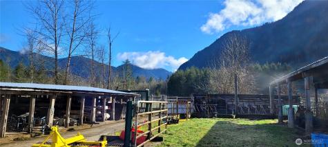 296 Dodge Road Morton WA 98356