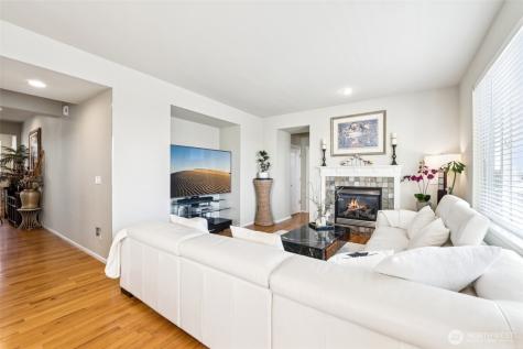 20916 13th Avenue W Lynnwood WA 98036