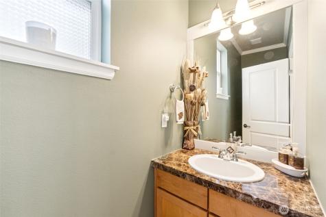 20916 13th Avenue W Lynnwood WA 98036