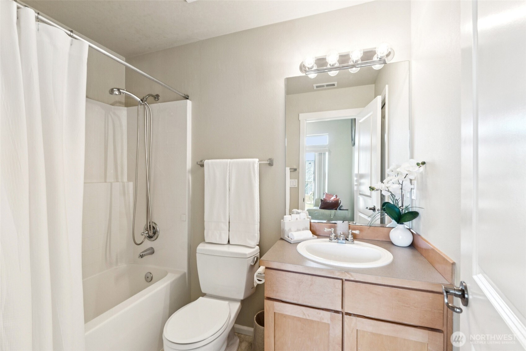 20916 13th Avenue W Lynnwood WA 98036
