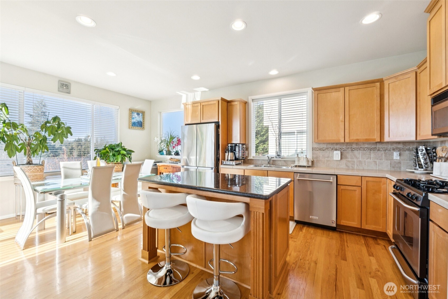 20916 13th Avenue W Lynnwood WA 98036