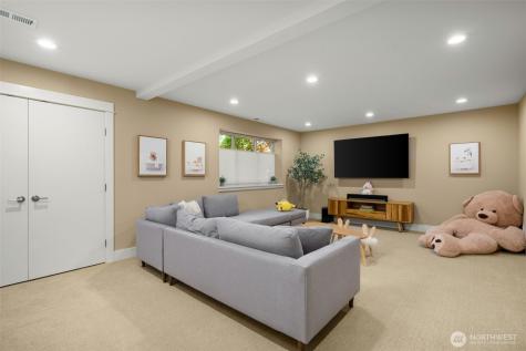 11222 116th Place NE Kirkland WA 98033