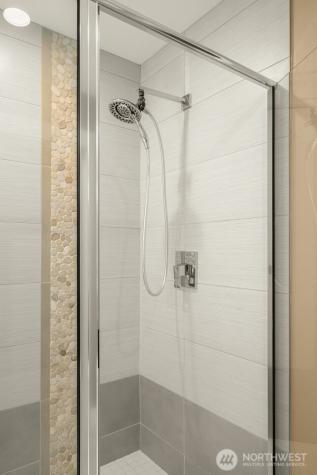 11222 116th Place NE Kirkland WA 98033