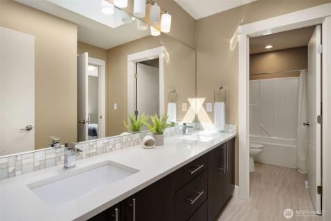 11222 116th Place NE Kirkland WA 98033