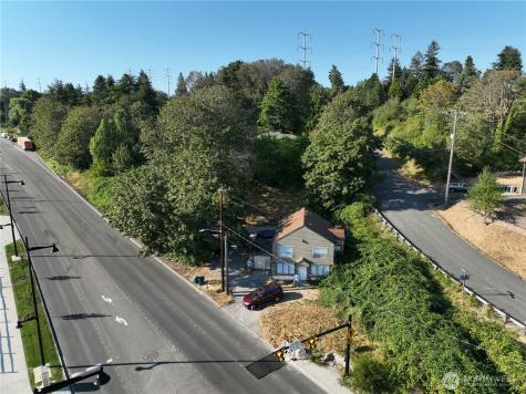13076 Renton Avenue S Renton WA 98178