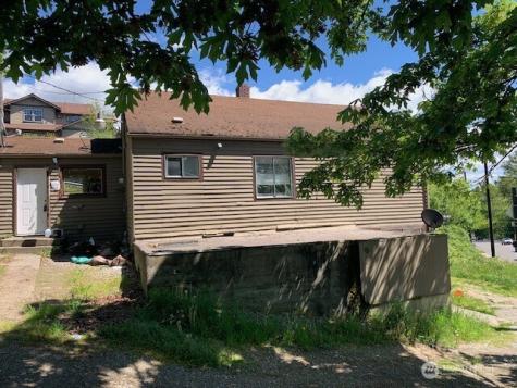 13076 Renton Avenue S Renton WA 98178