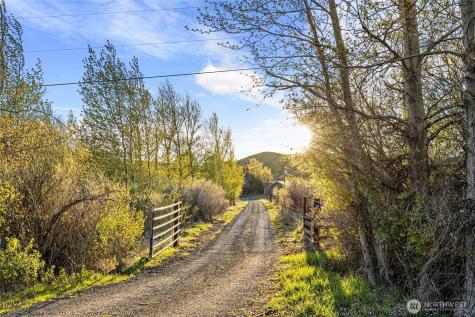 221 Cross Creek Drive Ellensburg WA 98926