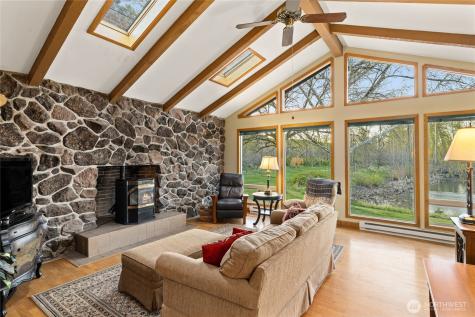 221 Cross Creek Drive Ellensburg WA 98926