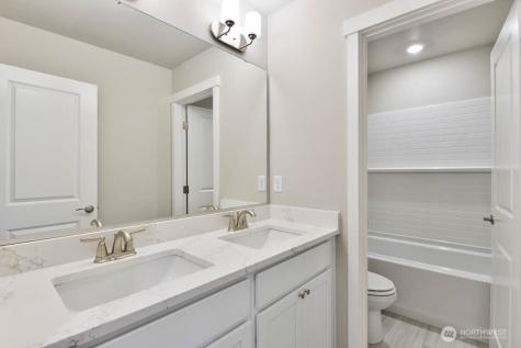 15106 87th Place E Puyallup WA 98375