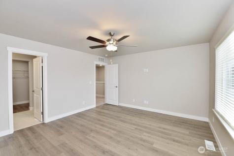 15106 87th Place E Puyallup WA 98375