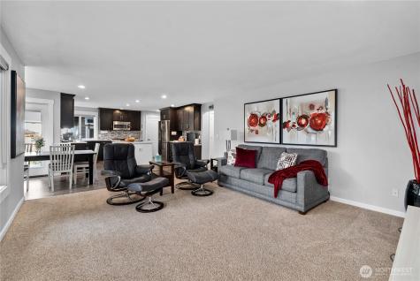 8910 180th Street Court E Puyallup WA 98375